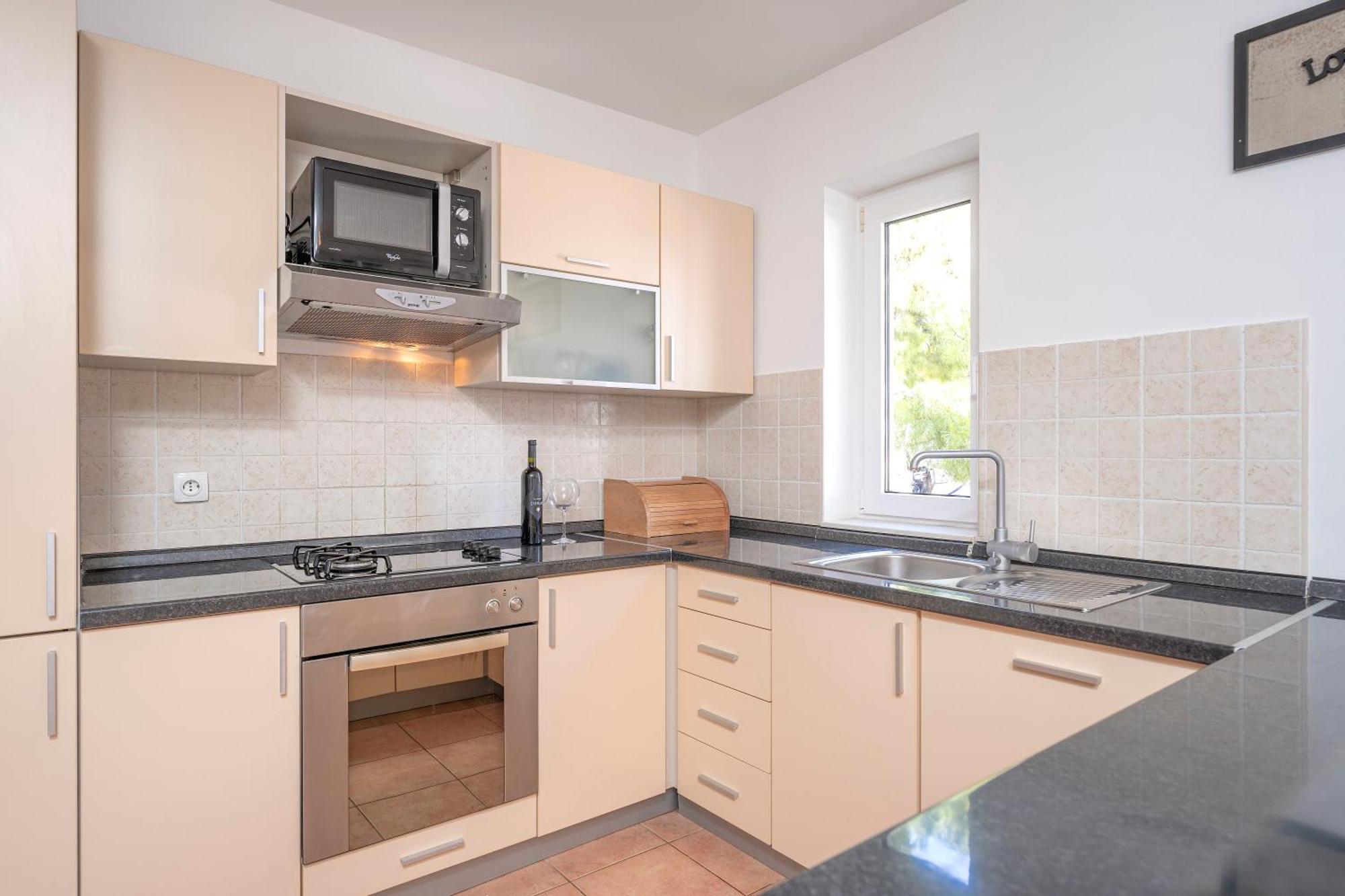 Villa Dalmatia Apartments Bol Exterior photo